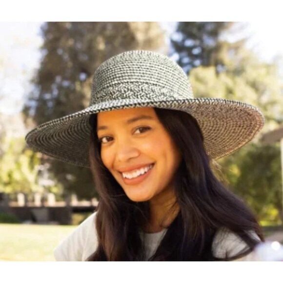 NWOT Sunday Afternoons Women's One Size Sun Hat - Picture 1 of 6